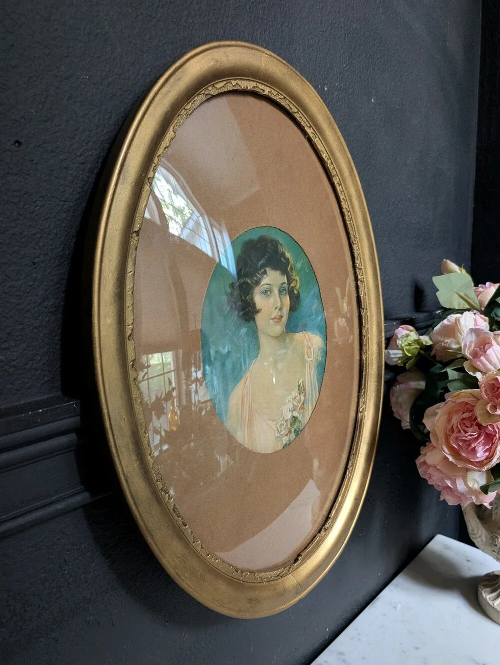 Vintage Edwardian/Art Deco Lady print, Gold Leaf Wood VTG Convex / Bubble Frame